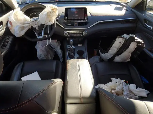 2020 NISSAN ALTIMA SR