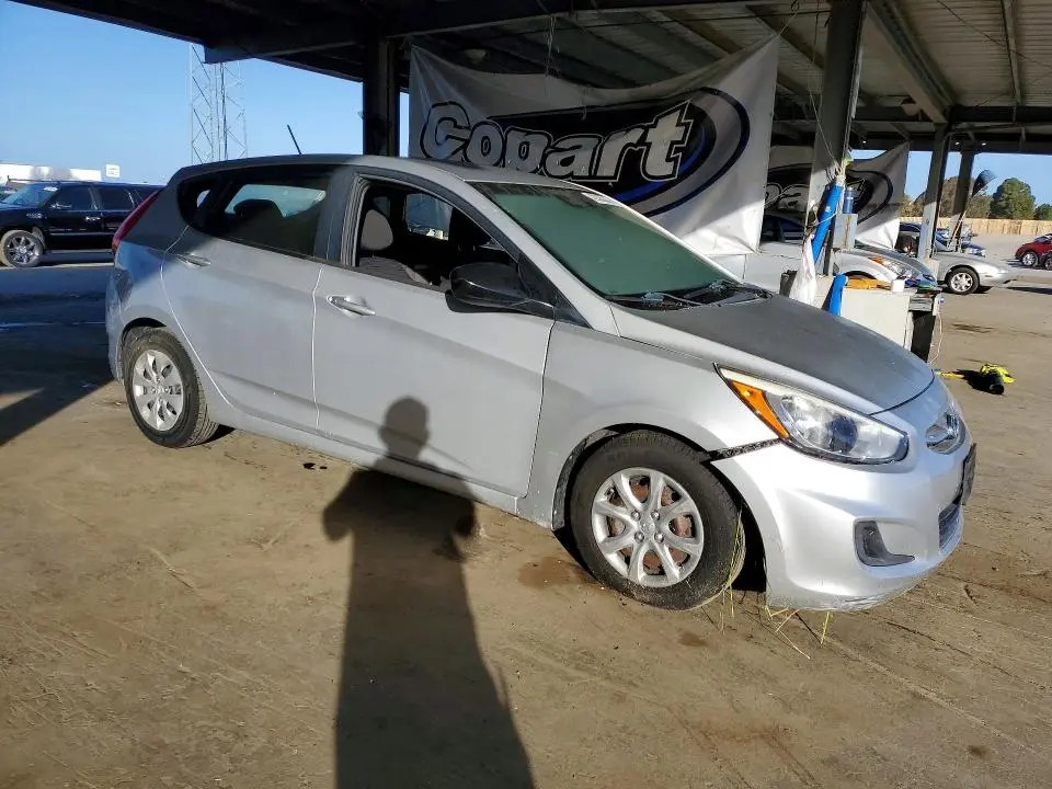 2015 HYUNDAI ACCENT GS  