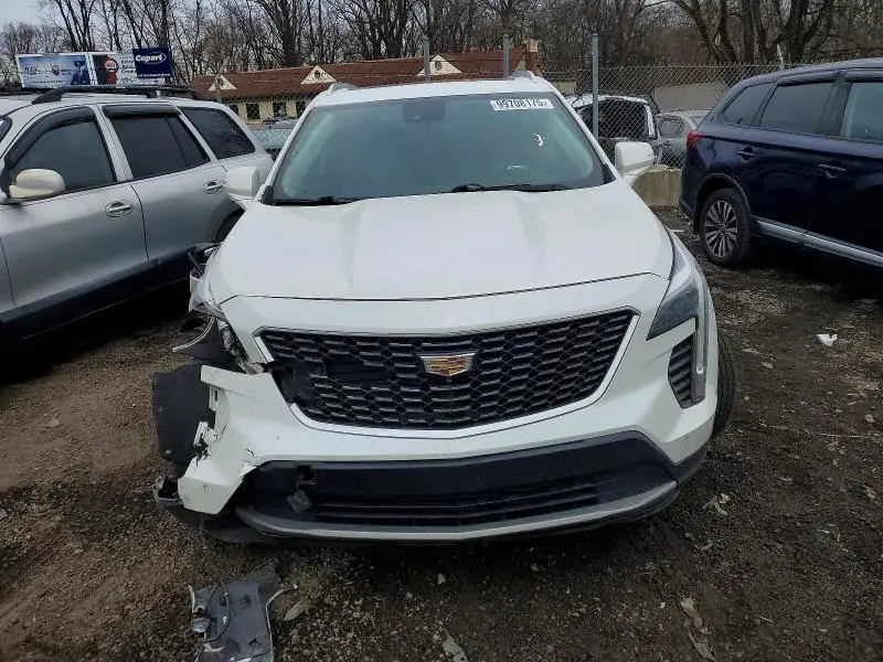 2019 CADILLAC XT4 PREMIUM LUXURY  