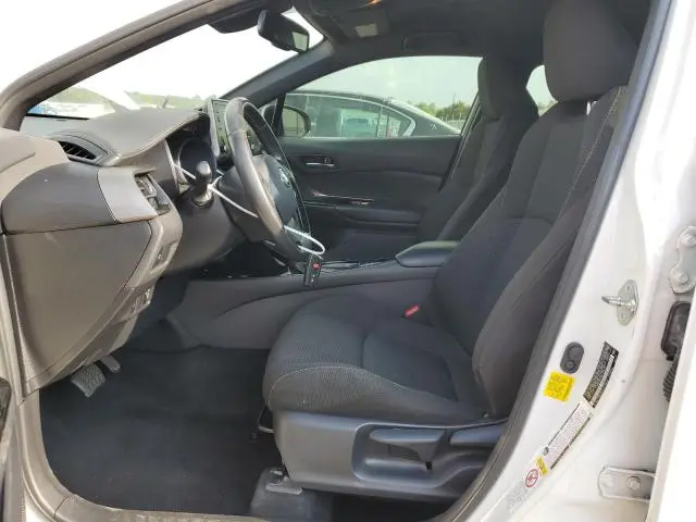 2019 TOYOTA C-HR XLE