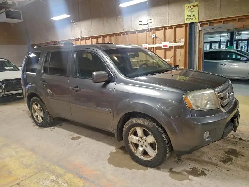 2011 HONDA PILOT EXLN  