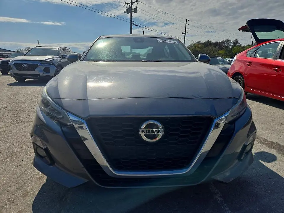 2019 NISSAN ALTIMA PLATINUM  