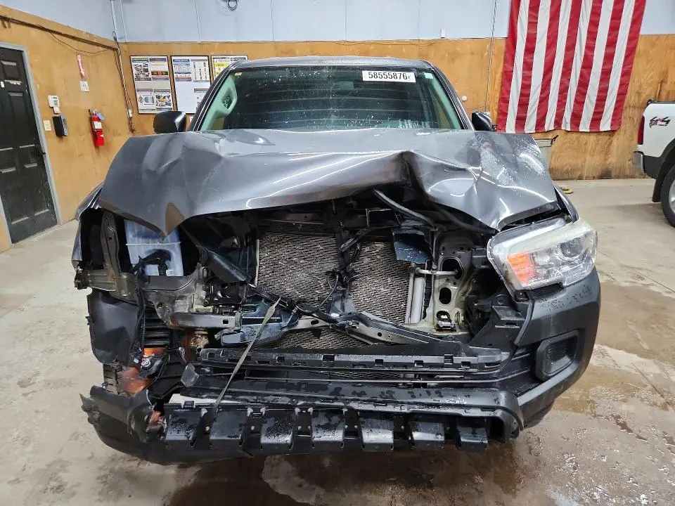 2016 TOYOTA TACOMA SR  