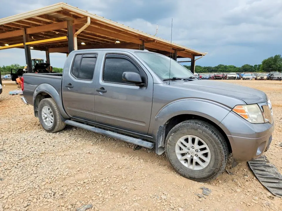 2018 NISSAN FRONTIER SV  