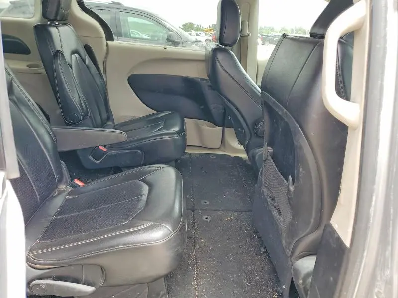 2021 CHRYSLER VOYAGER LXI  