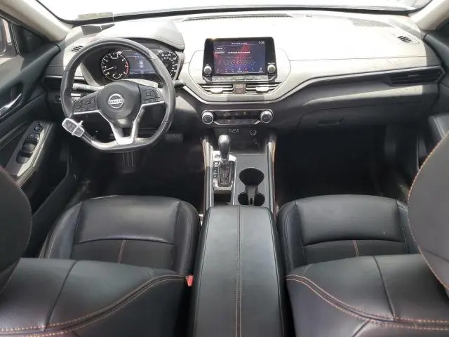 2022 NISSAN ALTIMA SR  