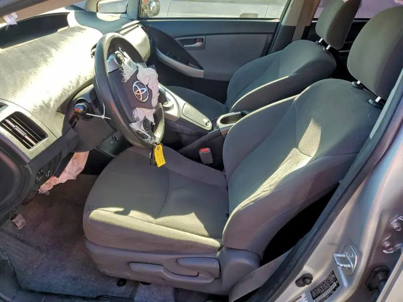 2015 TOYOTA PRIUS TWO  