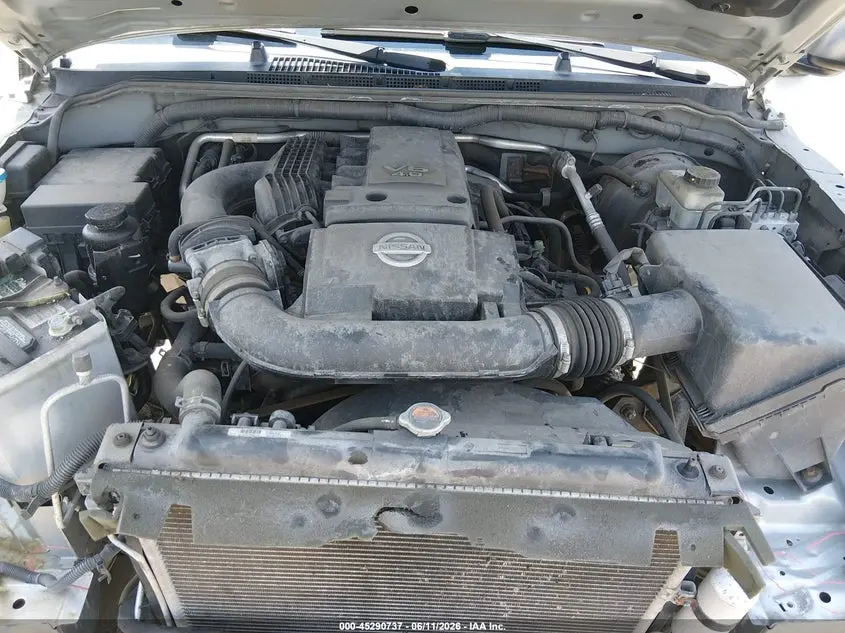 2015 NISSAN FRONTIER SV