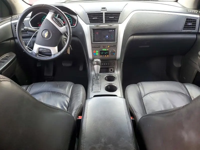 2012 CHEVROLET TRAVERSE LT  