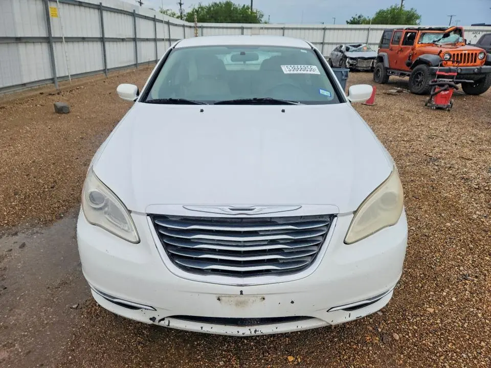 2014 CHRYSLER 200 LX  