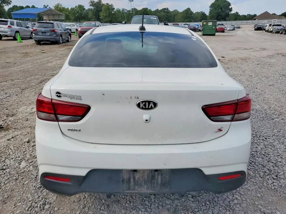 2020 KIA RIO S  