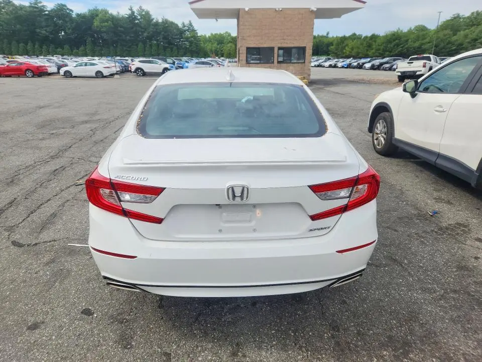 2020 HONDA ACCORD SPORT  