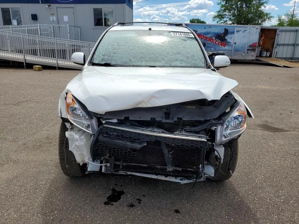 2012 TOYOTA RAV4 LIMITED  