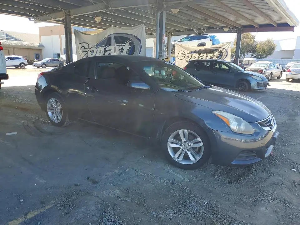 2013 NISSAN ALTIMA S  