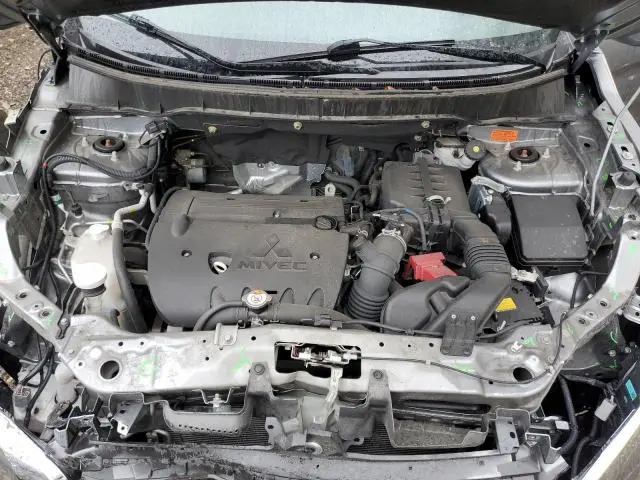 2022 MITSUBISHI RVR ES