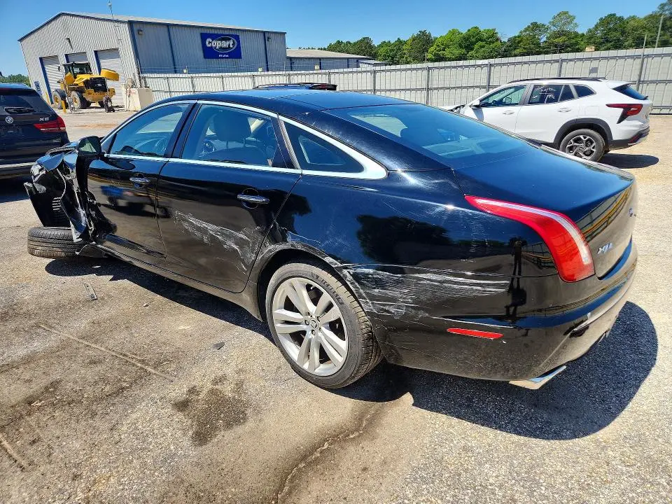 2011 JAGUAR XJL   