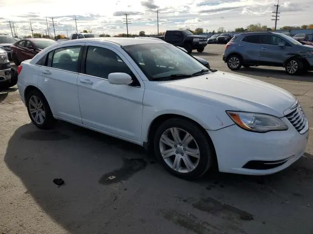 2013 CHRYSLER 200 LX  