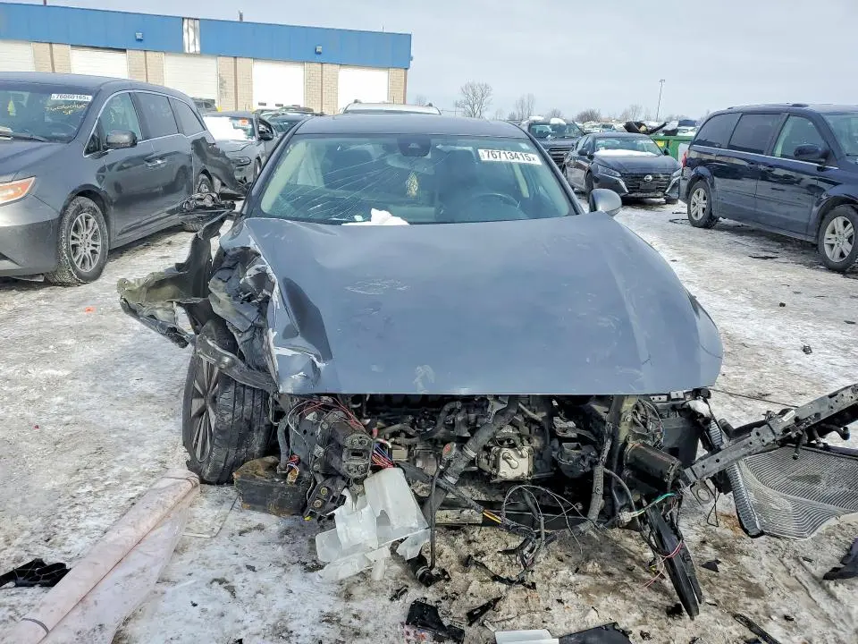 2019 NISSAN ALTIMA SL  