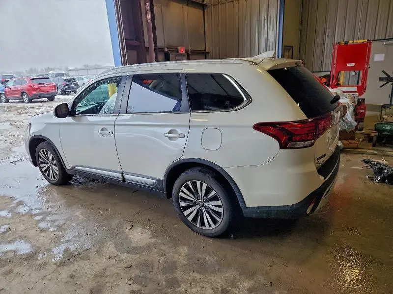 2019 MITSUBISHI OUTLANDER SE  