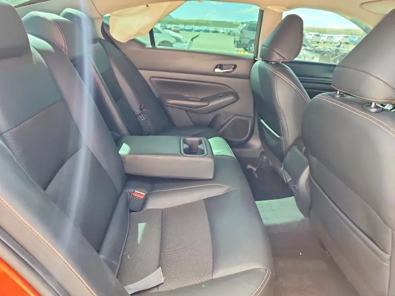 2021 NISSAN ALTIMA SR  