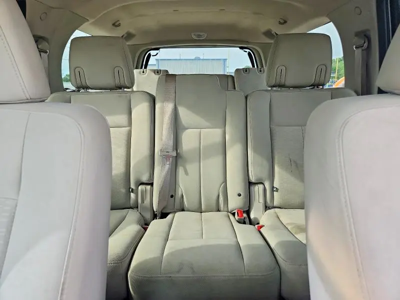 2010 FORD EXPEDITION EL XLT  