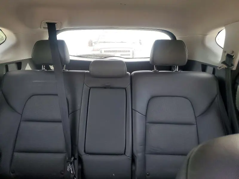 2017 HYUNDAI TUCSON SE PLUS  