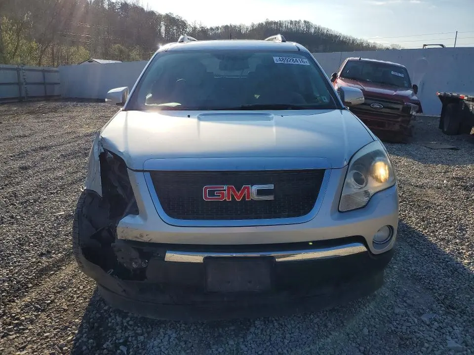 2011 GMC ACADIA SLT-1  