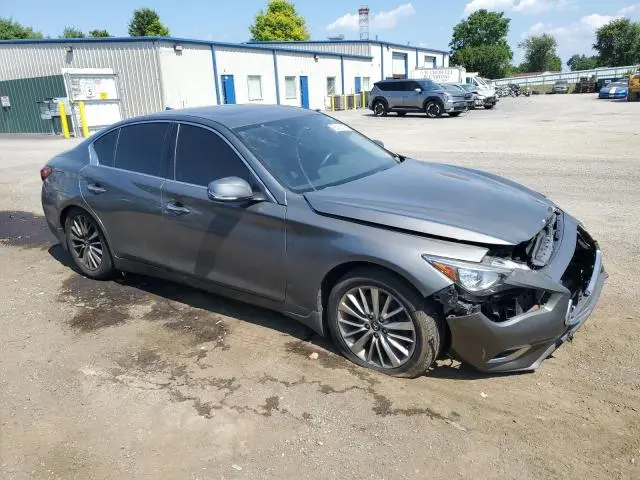 2018 INFINITI Q50 LUXE  