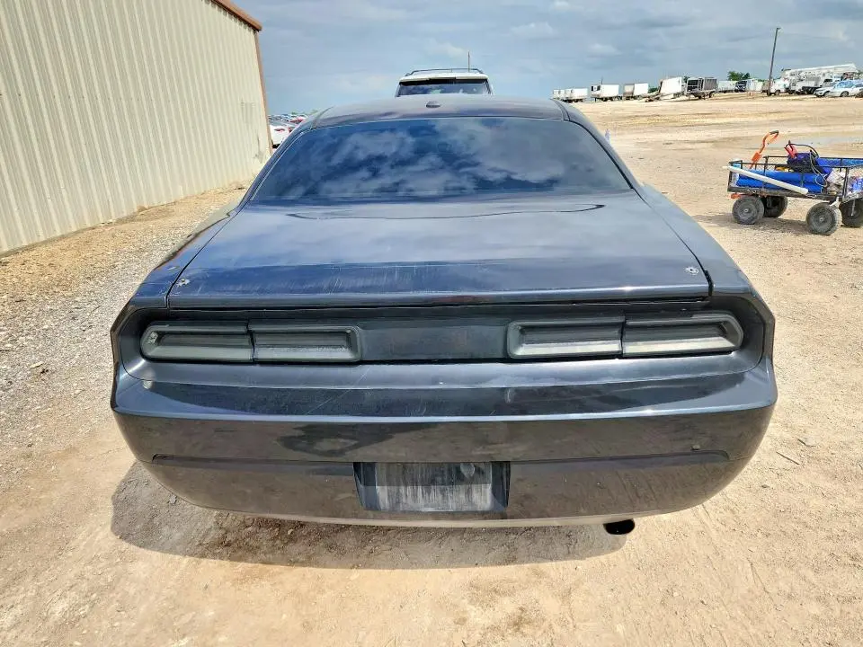 2010 DODGE CHALLENGER SE  