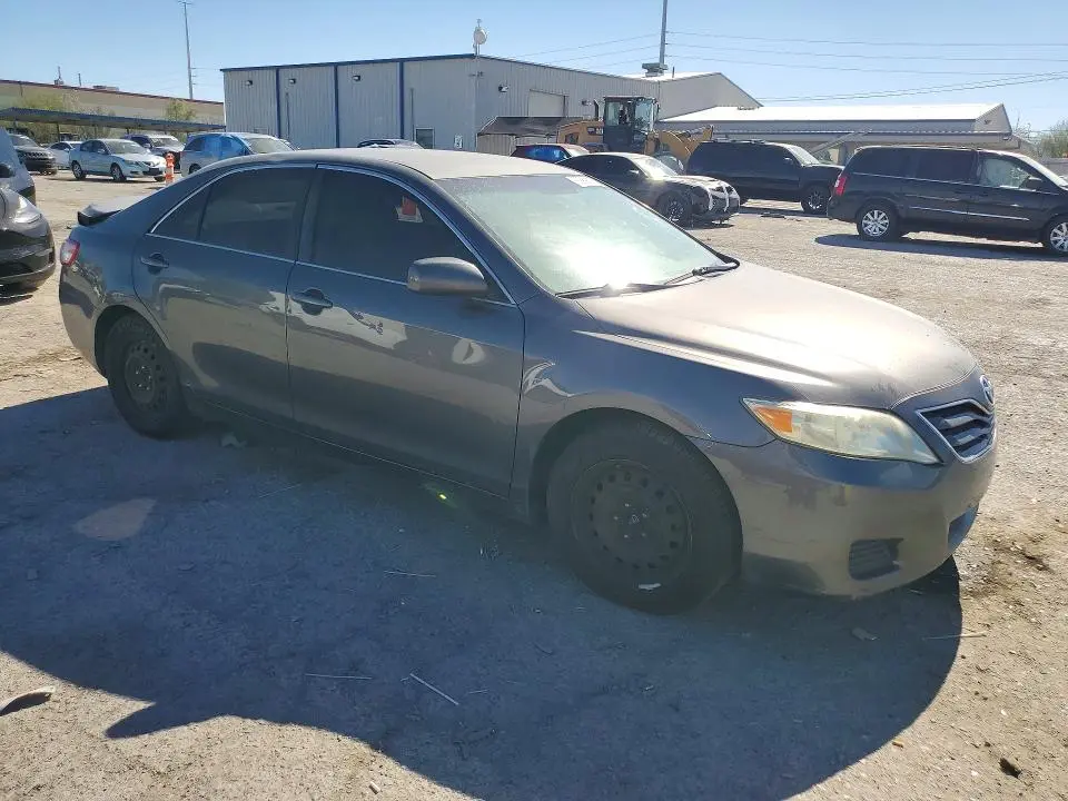 2010 TOYOTA CAMRY LE  