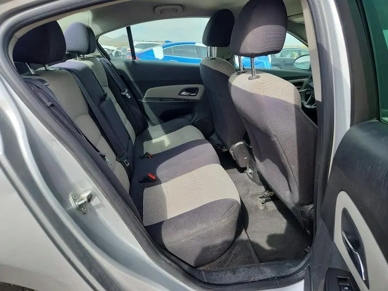 2013 CHEVROLET CRUZE LS  