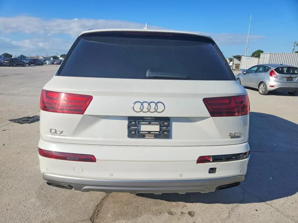 2017 AUDI Q7 PREMIUM PLUS  