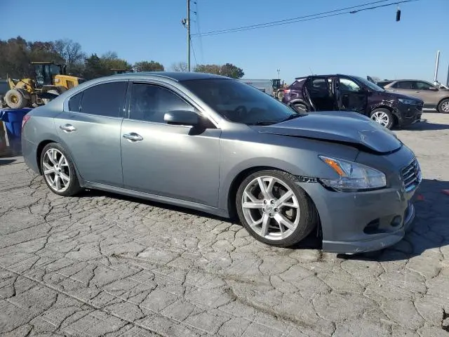 2011 NISSAN MAXIMA S  