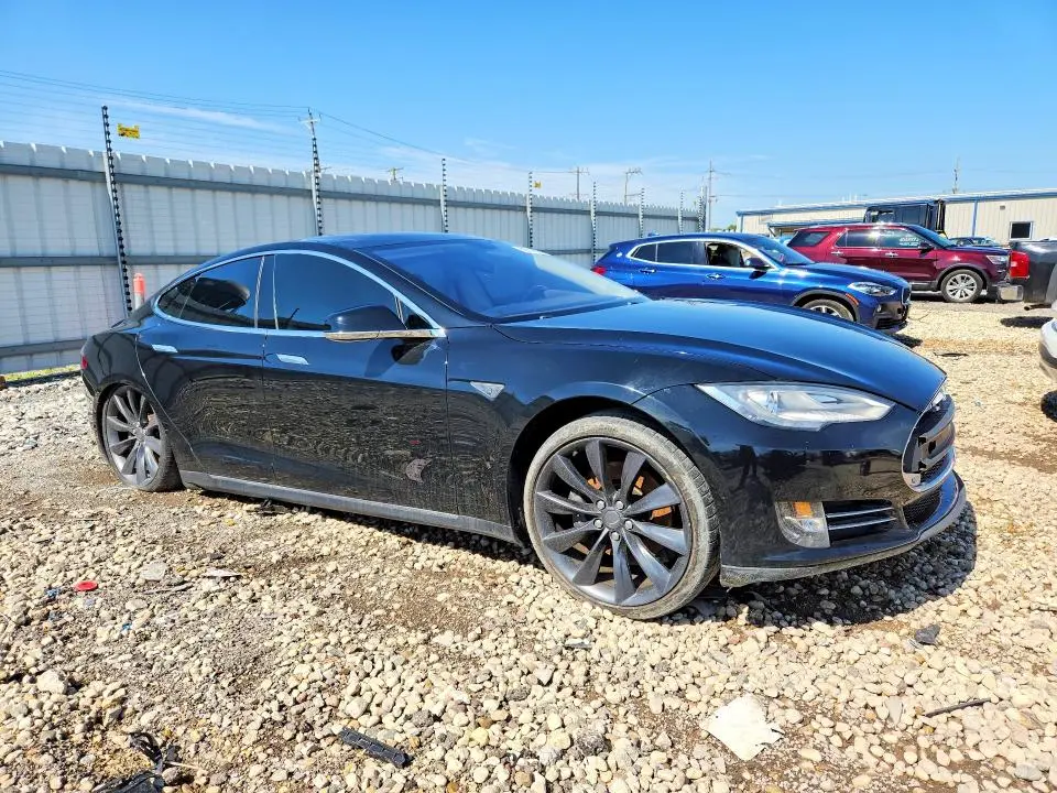 2013 TESLA MODEL S   