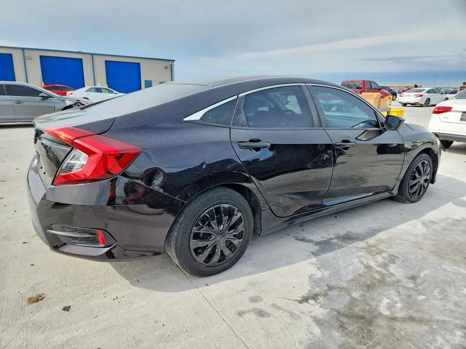 2016 HONDA CIVIC LX  