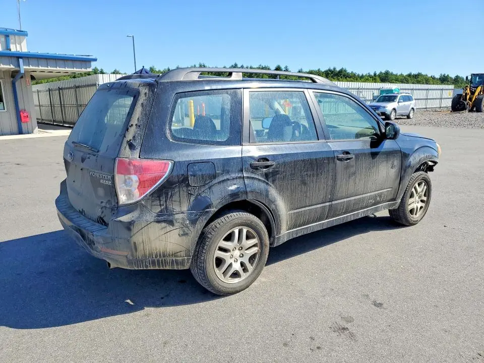 2011 SUBARU FORESTER 2.5X  