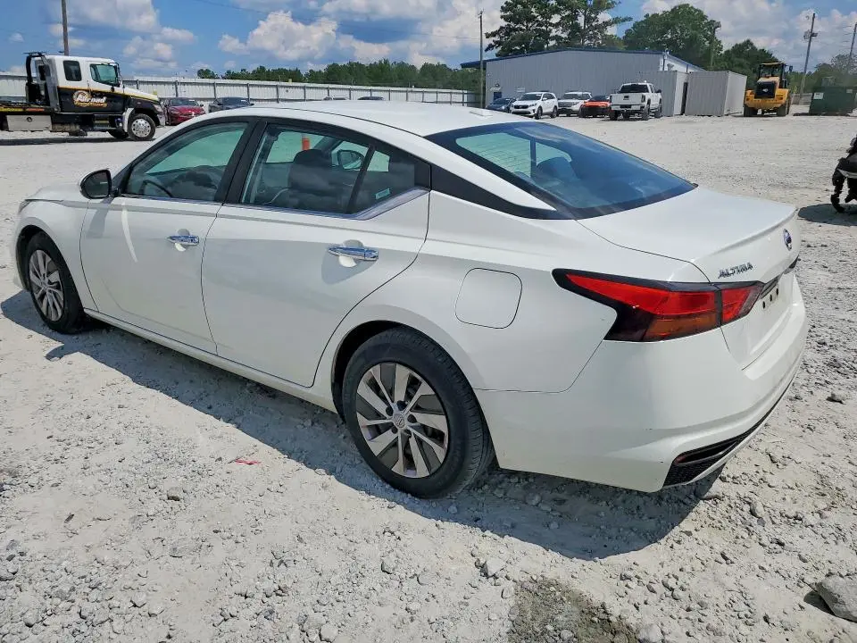 2020 NISSAN ALTIMA S  