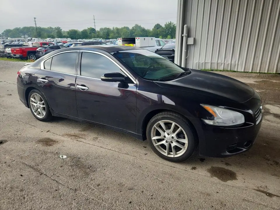 2010 NISSAN MAXIMA 3.5 S  