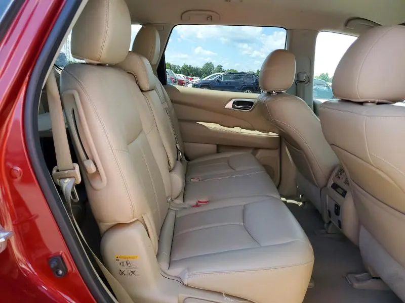 2015 NISSAN PATHFINDER SL  
