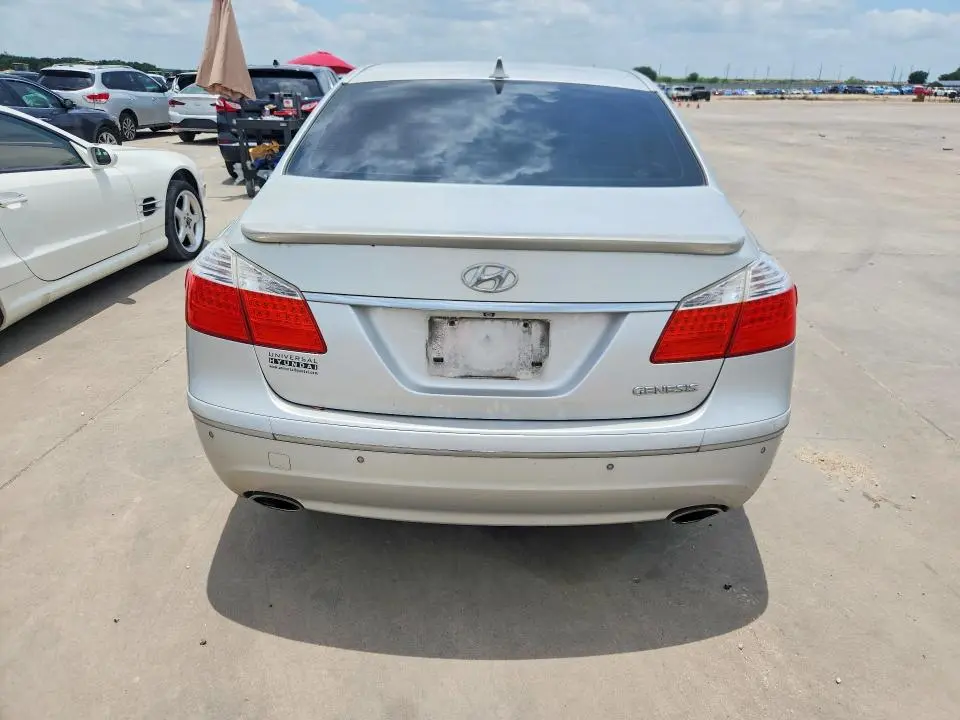 2011 HYUNDAI GENESIS 3.8L  
