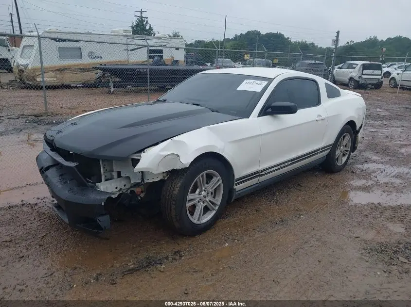 2012 FORD MUSTANG V6