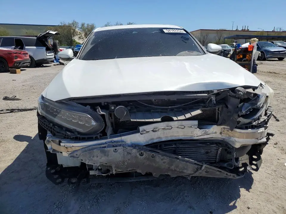 2020 HONDA ACCORD TOURING  