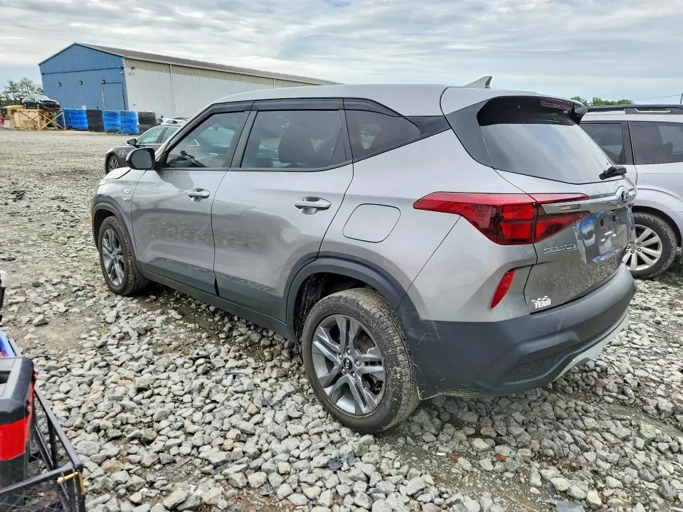 2021 KIA SELTOS LX  