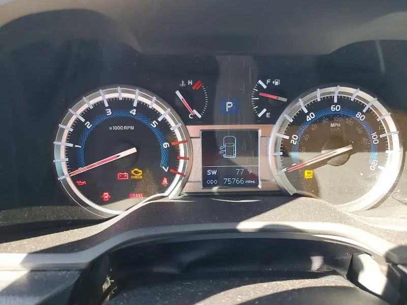 2017 TOYOTA 4RUNNER SR5  