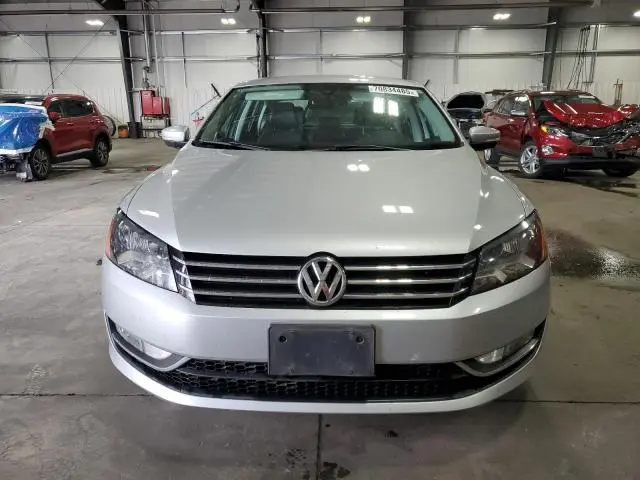 2015 VOLKSWAGEN PASSAT S  