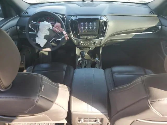 2023 CHEVROLET TRAVERSE LT  