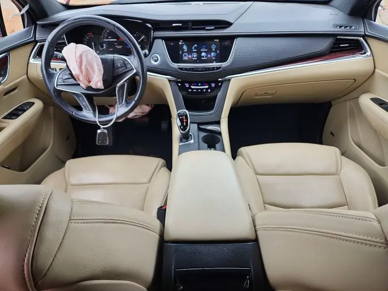 2018 CADILLAC XT5 LUXURY  