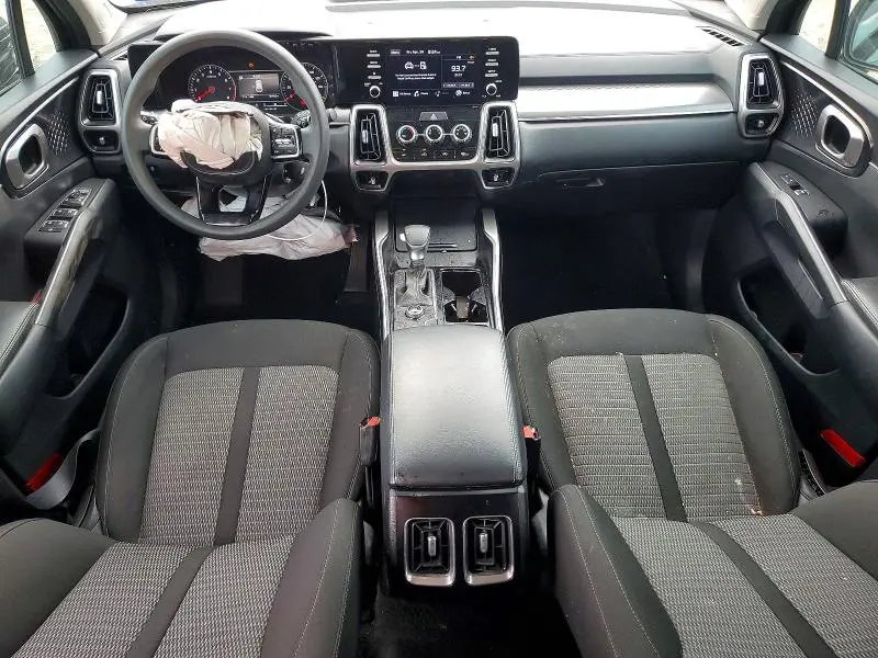 2021 KIA SORENTO LX  