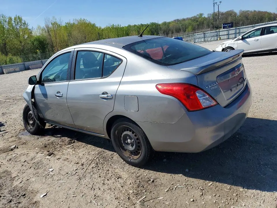 2013 NISSAN VERSA 1.6 S  