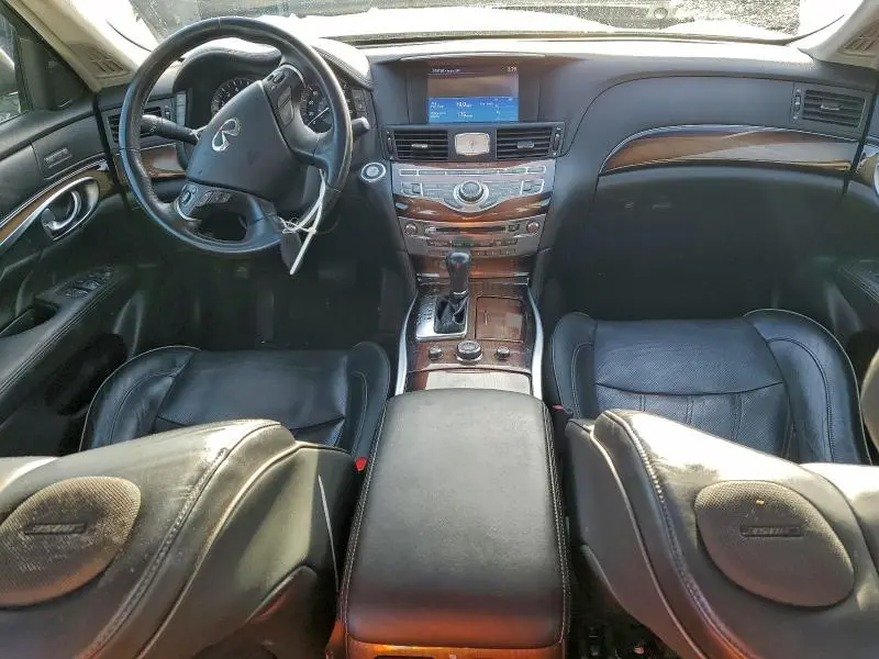 2015 INFINITI Q70L 3.7  